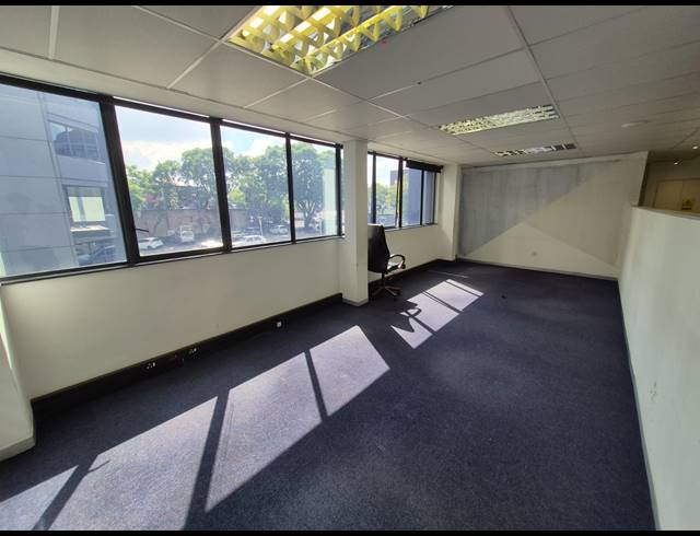 428M² OFFICE TO LET IN RIVONIA